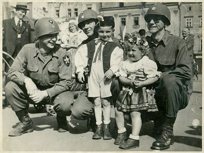 Amerčané v Plzni v roce 1945